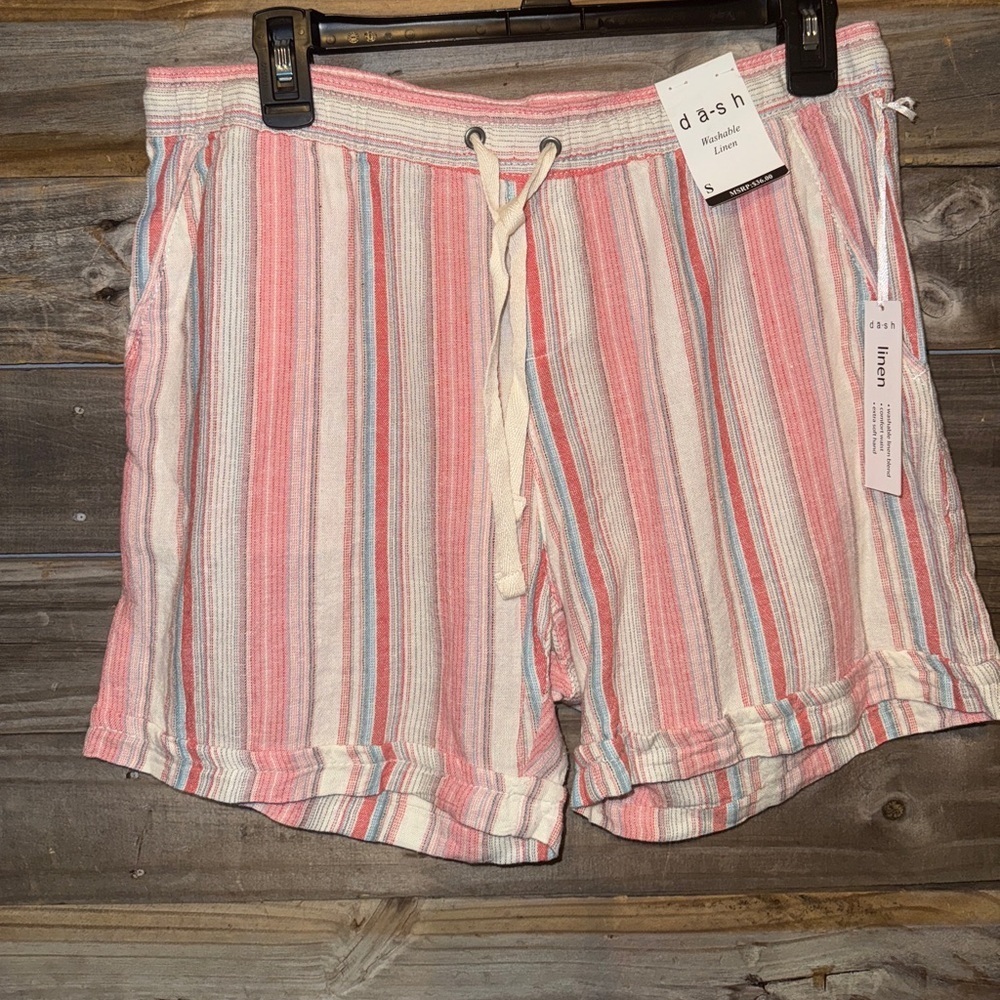 D.A.S.H Nwt linen shorts size small